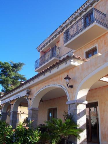 Hotel Castello Di Tavolara à Porto San Paolo  Extérieur photo